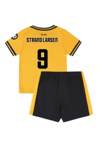 Wolves Jorgen Strand Larsen #9 Babytruitje Thuis tenue Kind 2024-25 Korte Mouw (+ Korte broeken)